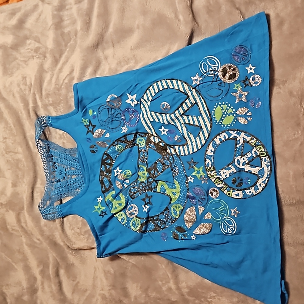 🌷NWOT Tempted tanktop